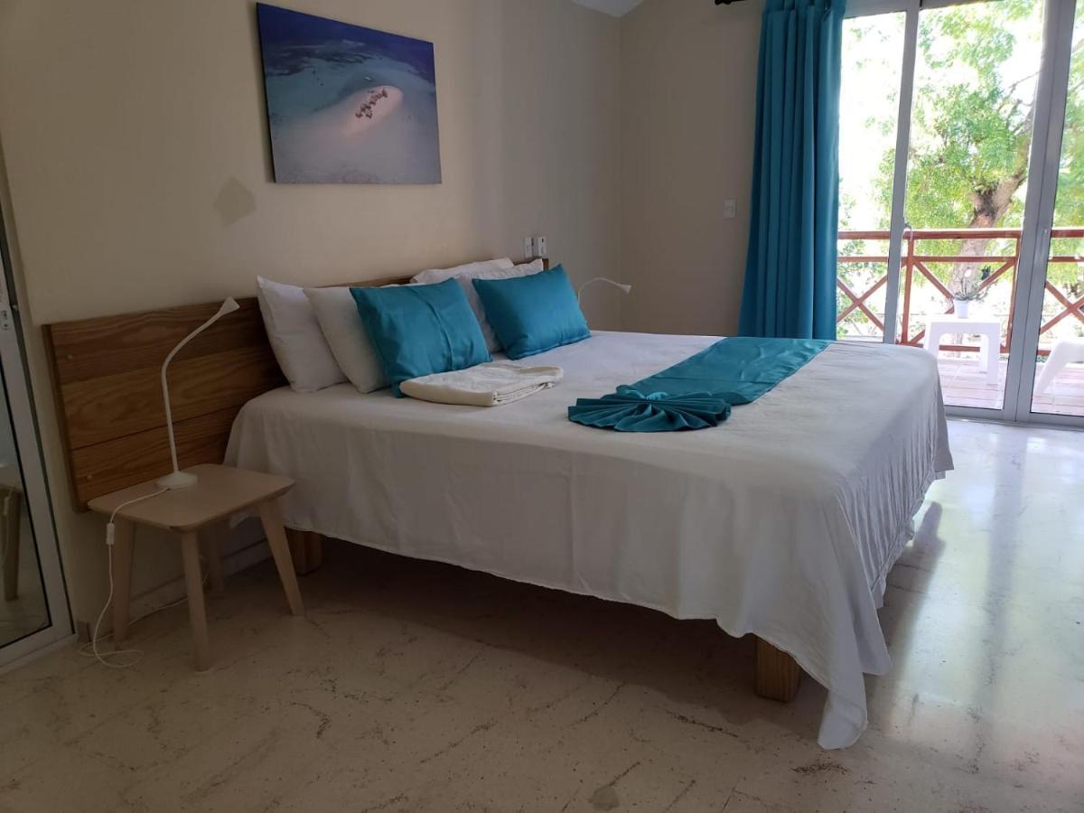 Paradise Island Beach Resort Punta Rucia Luaran gambar
