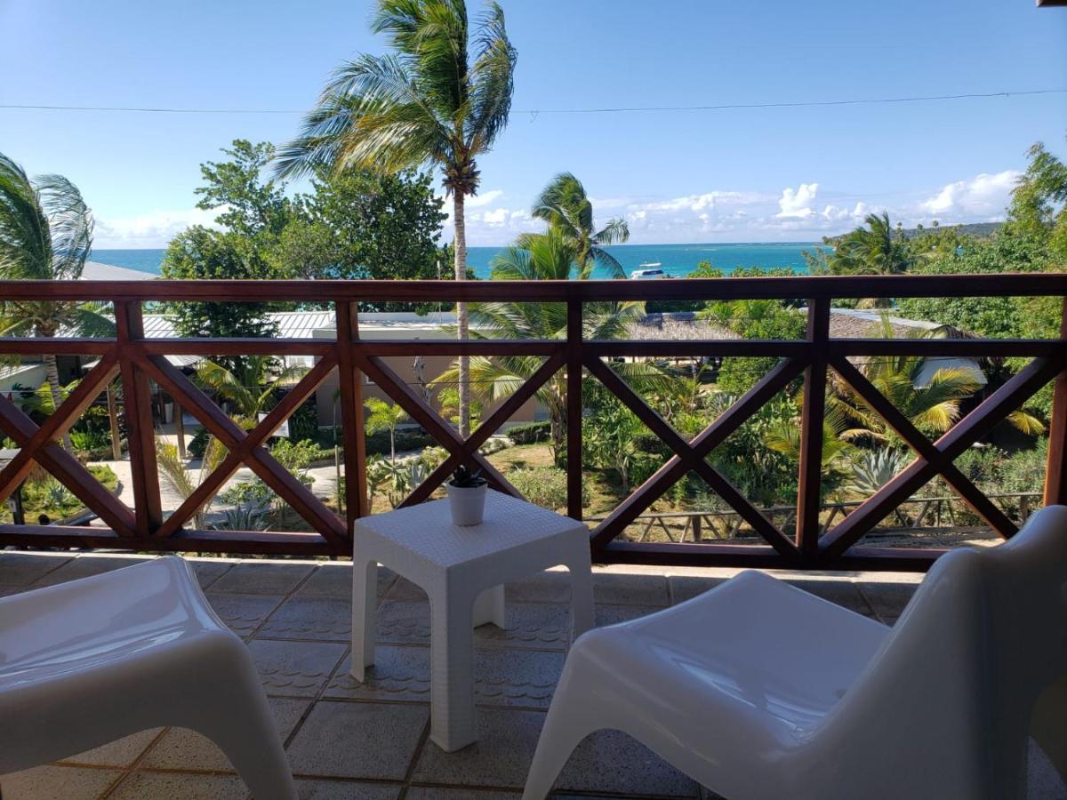 Paradise Island Beach Resort Punta Rucia Luaran gambar