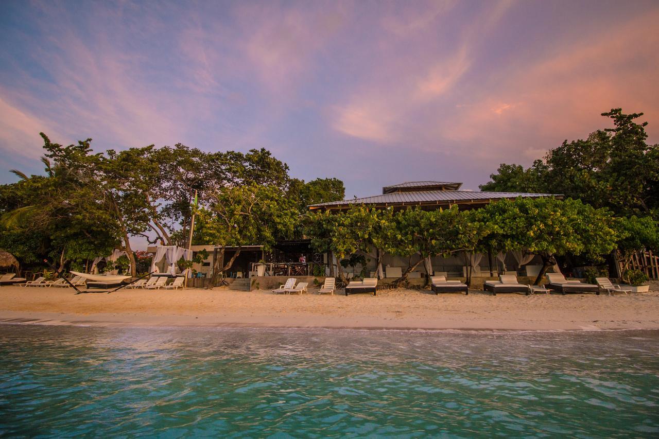 Paradise Island Beach Resort Punta Rucia Luaran gambar